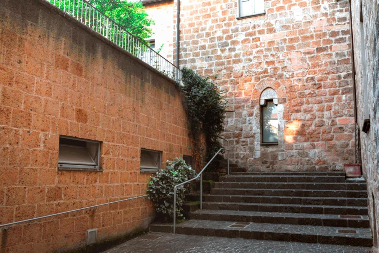 Apartamento La Dimora Delle Zitelle Sperse - Parcheggio Privato Orvieto Exterior foto
